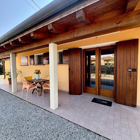 A Casa Di Amici Villa Vidor Luaran gambar