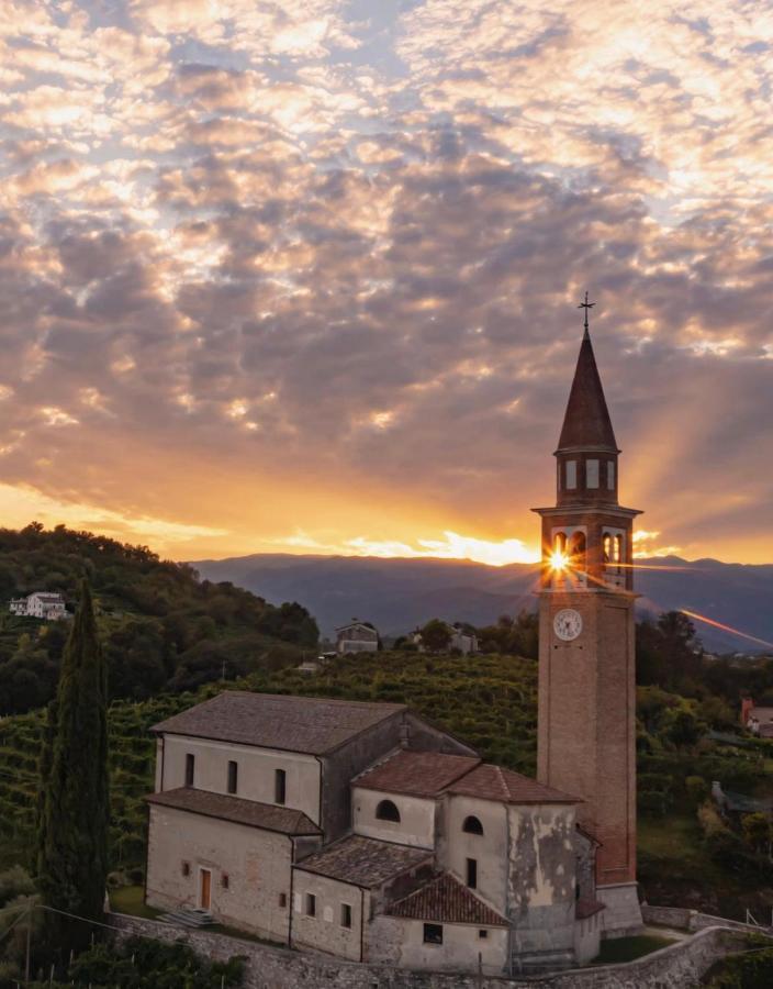 A Casa Di Amici Villa Vidor Luaran gambar