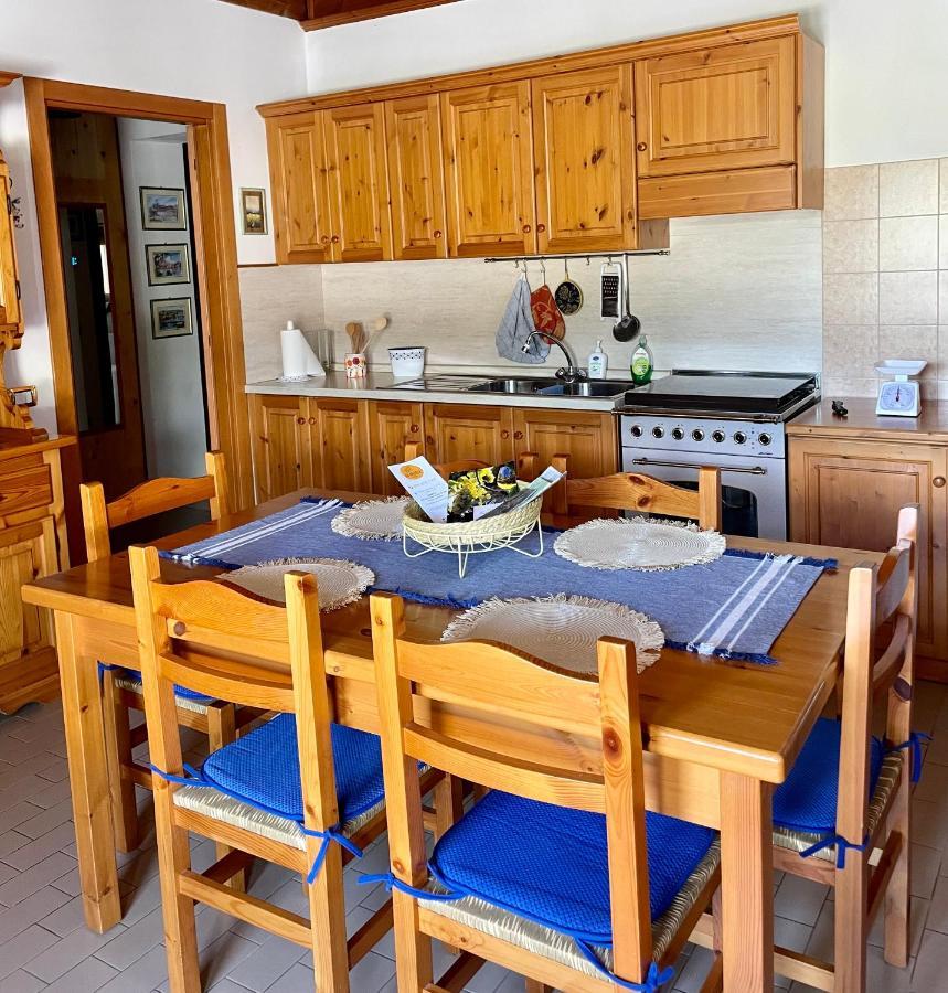 A Casa Di Amici Villa Vidor Luaran gambar
