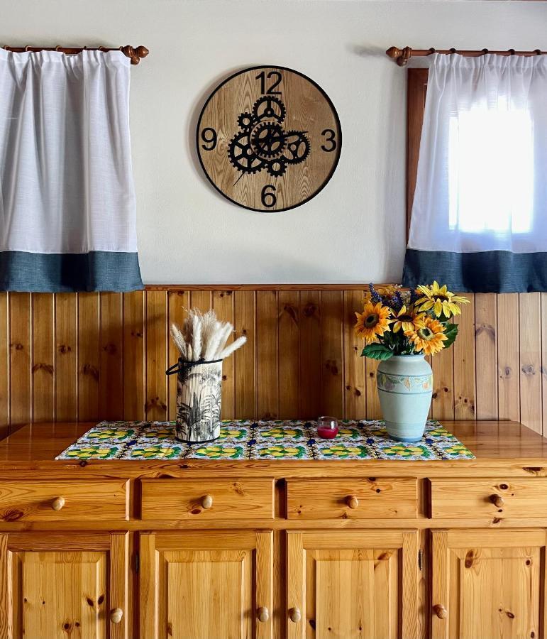 A Casa Di Amici Villa Vidor Luaran gambar